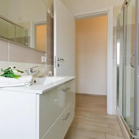 Giada 2p - Palazzina Laura Myho Casa Apartament *